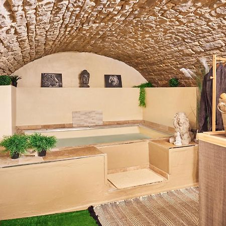 Suite Lovespa Coligny Εξωτερικό φωτογραφία